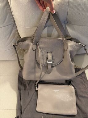 Meli Melo Gray Taupe Pebbled Leather Shoulder Bag with Matching Pouch